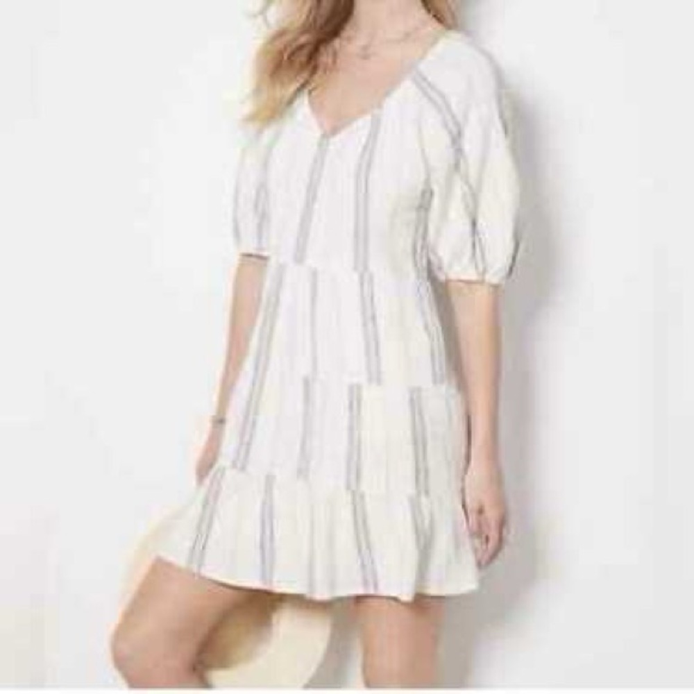 Evereve White Dress with Gray Vertical Stripes